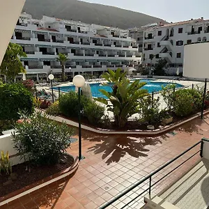 https://victoria-court-2-lovely-apartment-25.tenerifehoteles.net